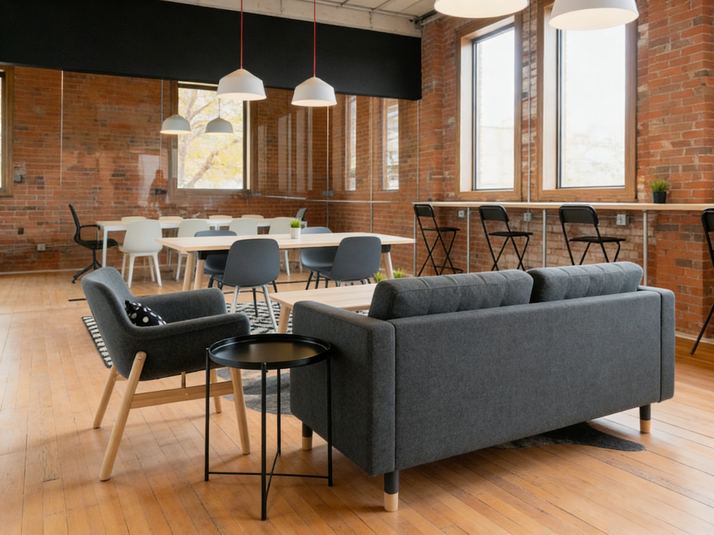 Guard Schrank aus Eiche - Mitte des Jahrhunderts (Schwarz)